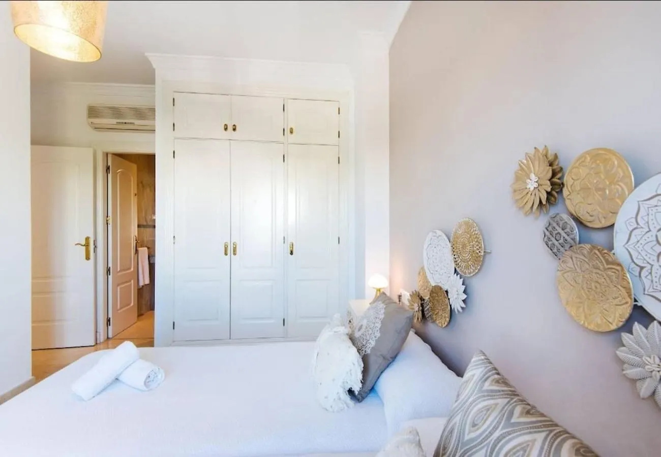 Jabega Beach - 4 Minutes From The Beach Torremolinos